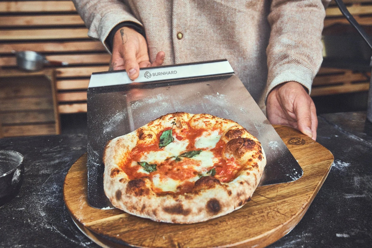 Burnhard Pizzaschaufel Edelstahl - grillstir.comBurnhard Pizzaschaufel EdelstahlBurnhardgrillstir.com