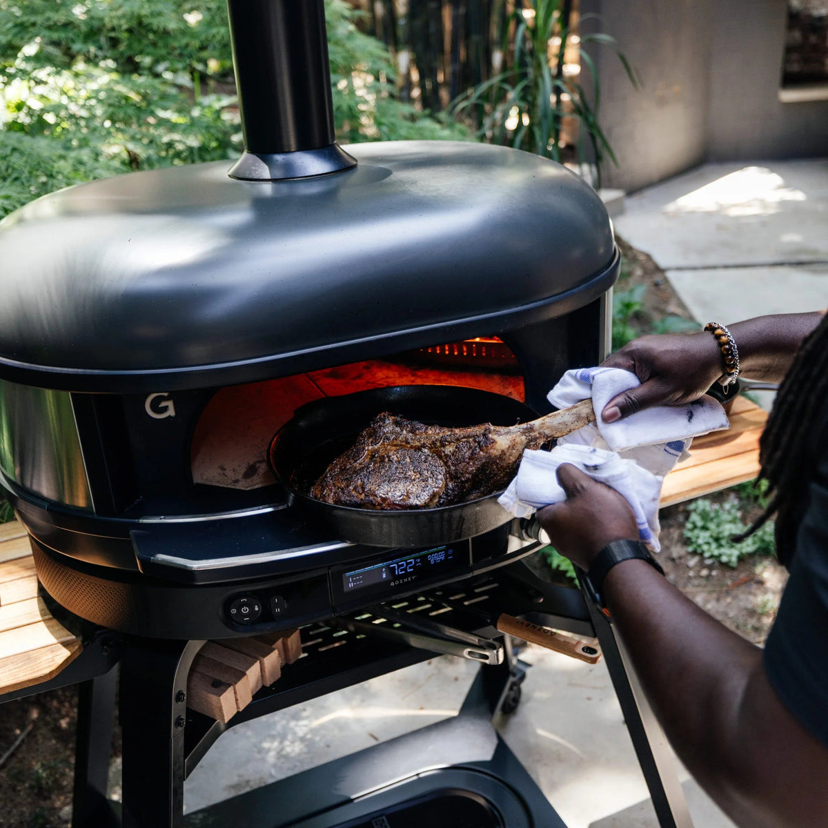Gozney Dome Gen 2.0 Dual Fuel Pizzaofen - Off Black - grillstir.comGozney Dome Gen 2.0 Dual Fuel Pizzaofen - Off BlackPizzaofenGozneygrillstir.com