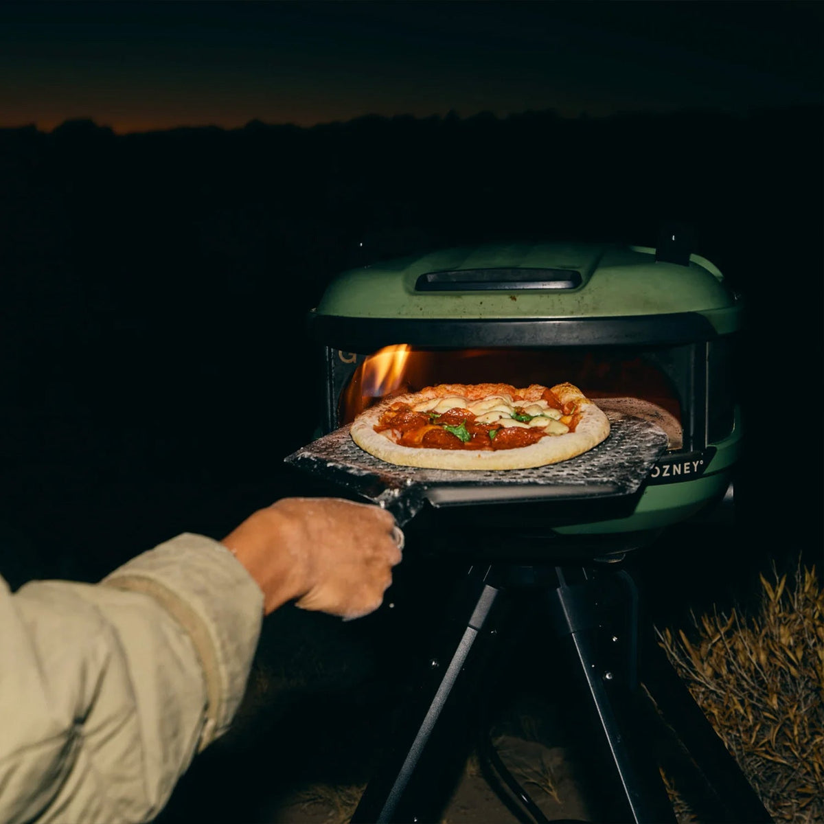 Gozney Venture Heber - grillstir.comGozney Venture HeberPizza ZubehörGozneygrillstir.com