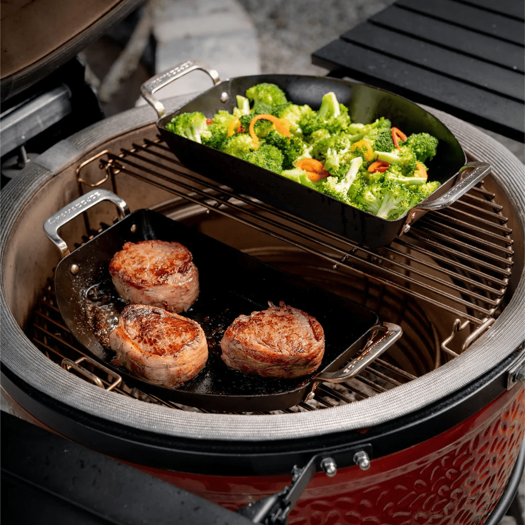 KamadoJoe Halbmond Pfannen Set - grillstir.comKamadoJoe Halbmond Pfannen SetGrillzubehörKamado Joegrillstir.com