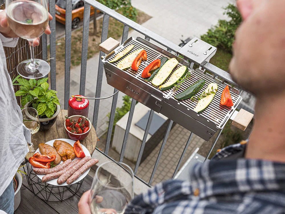 Knister Gasgrill Hero - grillstir.comKnister Gasgrill HeroKnistergrillstir.com12064270002069176