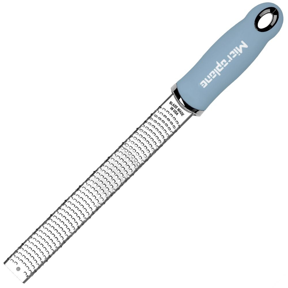 Microplane Premium Zester - Reibe, Küstenblau - grillstir.comMicroplane Premium Zester - Reibe, KüstenblauMicroplanegrillstir.com46227