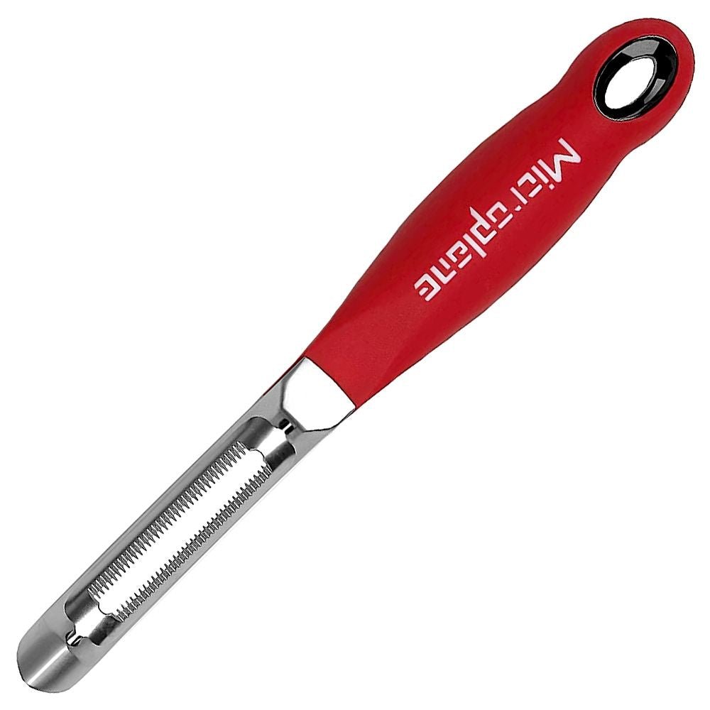 Microplane Profischäler mit gezahnter Doppelklinge - grillstir.comMicroplane Profischäler mit gezahnter DoppelklingeMicroplanegrillstir.com48192