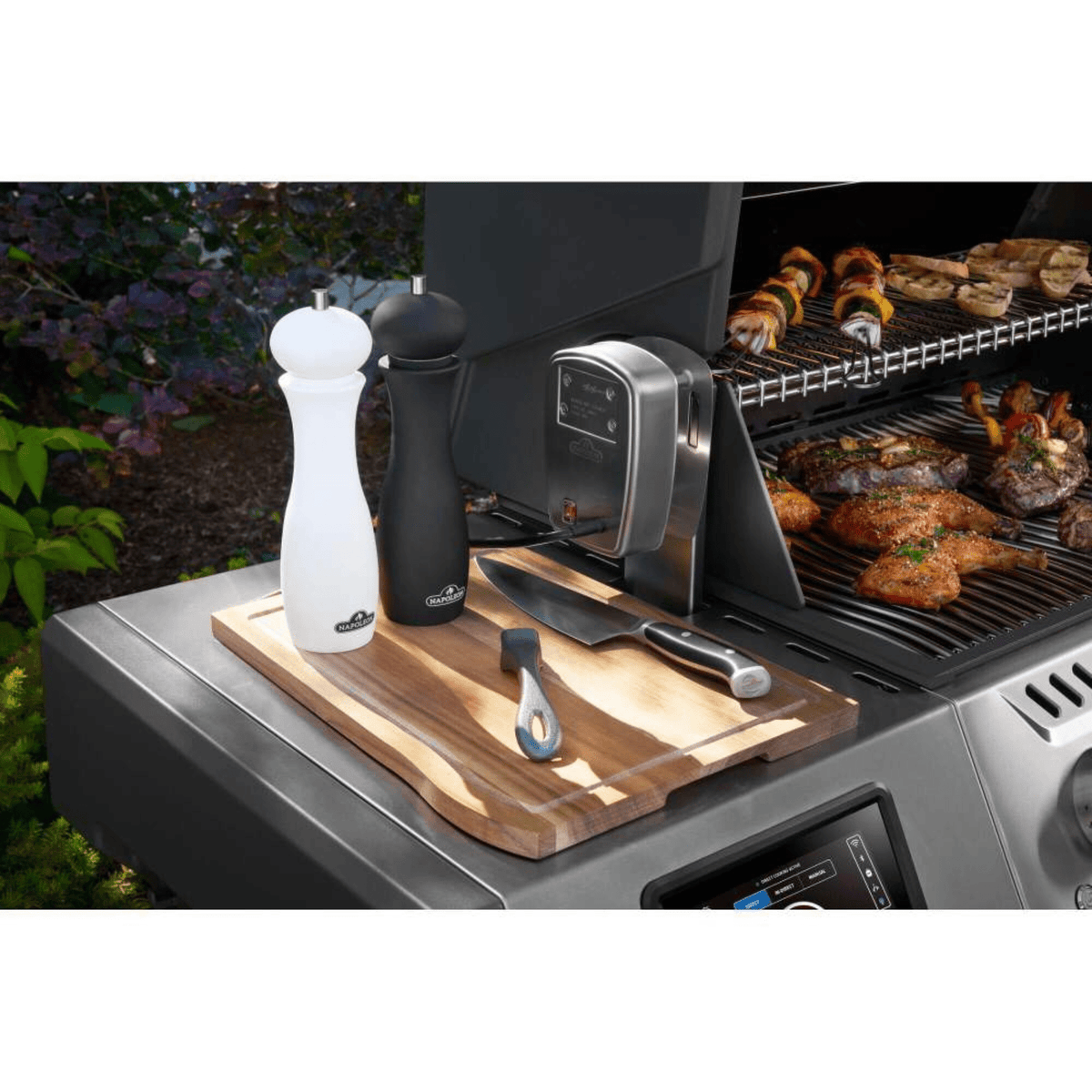 Napoleon Prestige PRO™ 500, Connected, Edelstahl, inkl. Drehspieß - grillstir.comNapoleon Prestige PRO™ 500, Connected, Edelstahl, inkl. DrehspießNapoleongrillstir.com