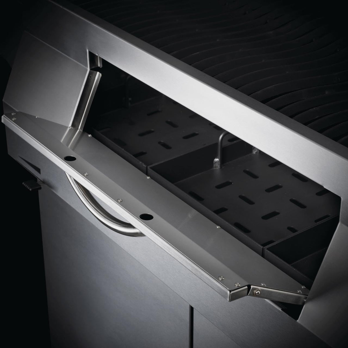 Napoleon PRO 605 Holzkohlegrill, Edelstahl - grillstir.comNapoleon PRO 605 Holzkohlegrill, EdelstahlNapoleongrillstir.comPRO605CSS0629162117861