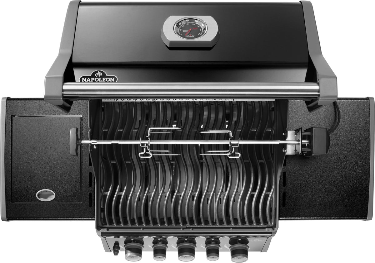 Napoleon Rogue 425, mit Heck - & Seitenbrenner inkl. Drehspieß (neustes Modell) - grillstir.comNapoleon Rogue 425, mit Heck - & Seitenbrenner inkl. Drehspieß (neustes Modell)Napoleongrillstir.comRB425RSBPK - 2 - DE - R0629162151810