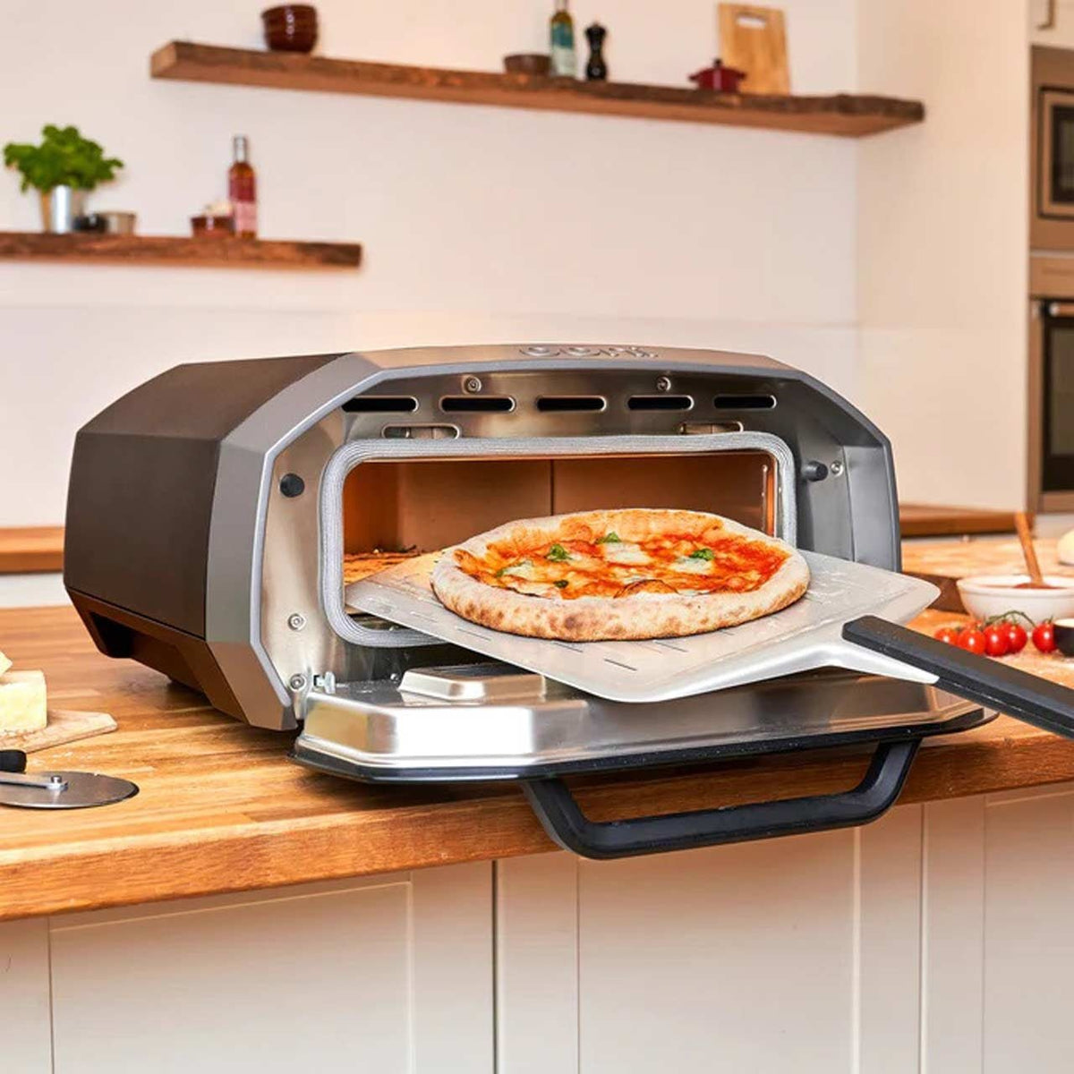 Ooni Volt 12, elektrischer Pizzaofen - grillstir.comOoni Volt 12, elektrischer PizzaofenOonigrillstir.comUU - P12B005060568346748