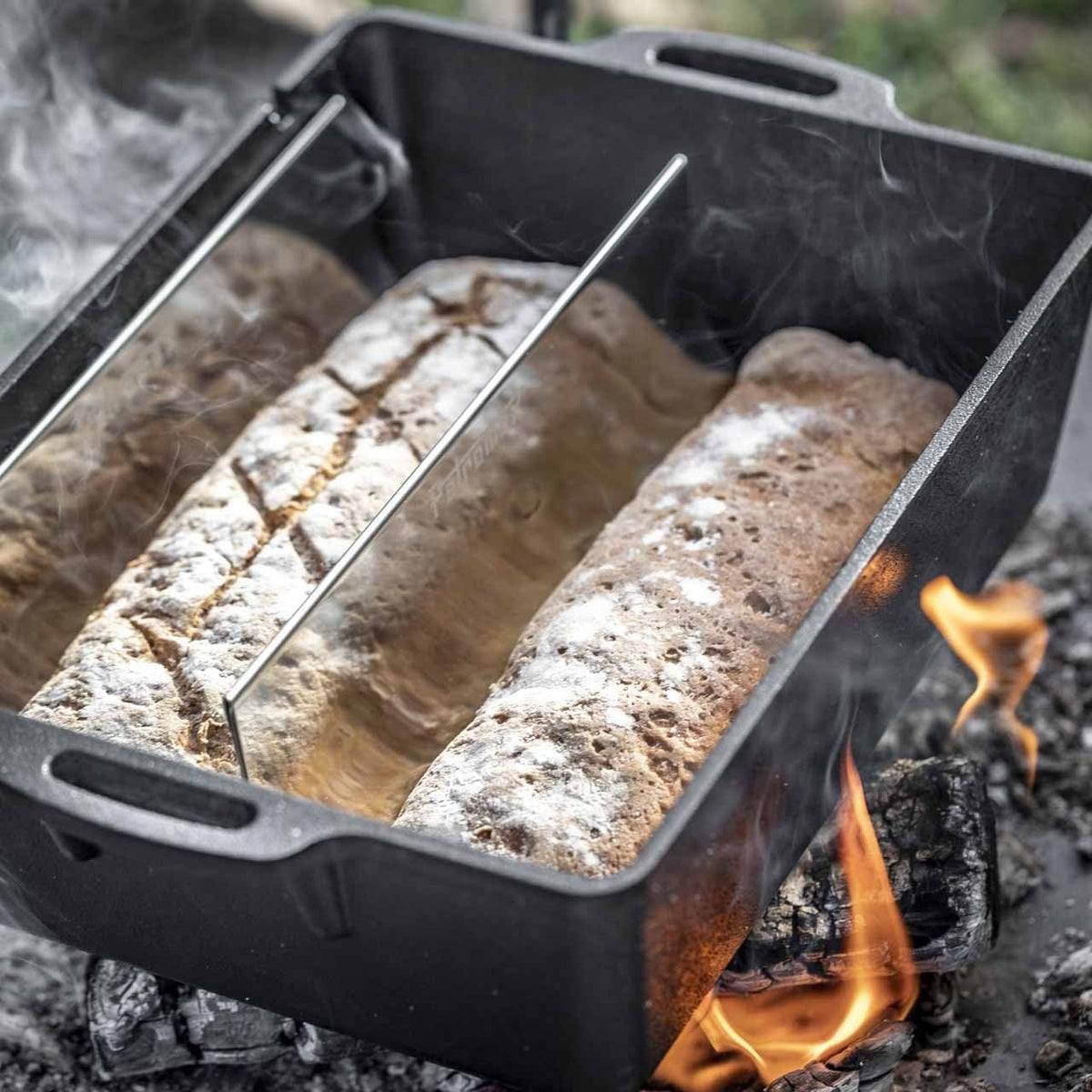 Petromax Edelstahl - Baguetteblech für Kastenform - grillstir.comPetromax Edelstahl - Baguetteblech für KastenformPetromaxgrillstir.comk - bag4250435770122