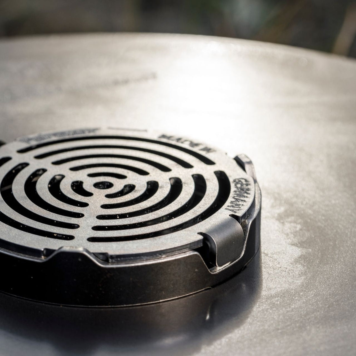 Petromax Einsatz für Atago Grillplatte - grillstir.comPetromax Einsatz für Atago GrillplattePetromaxgrillstir.comatago - plate - in4250435700310