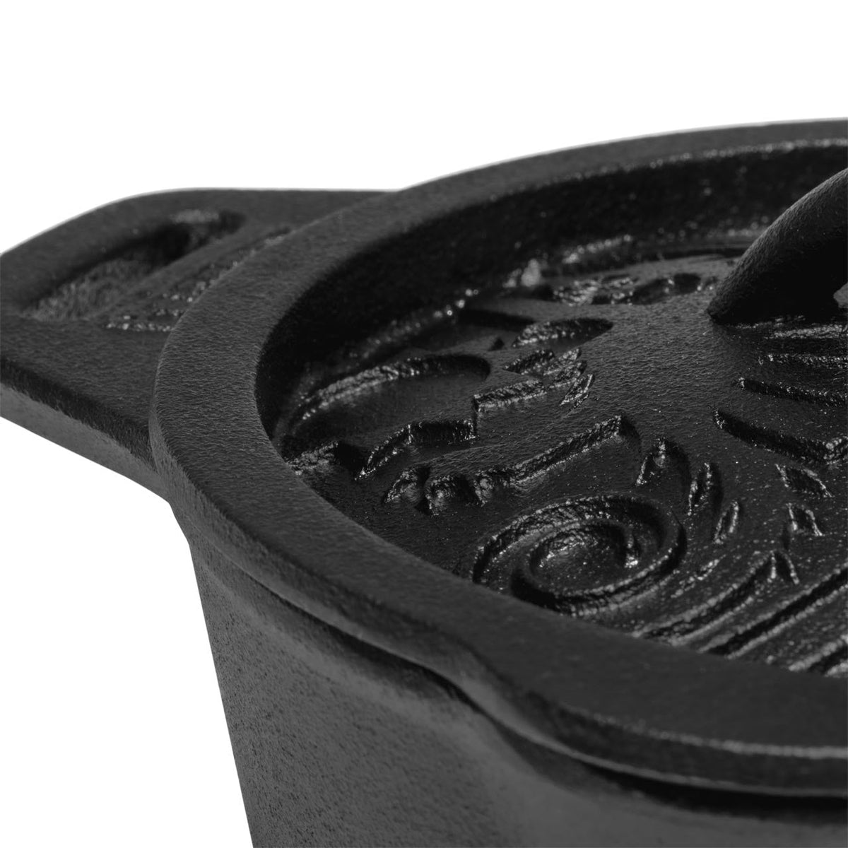 Petromax Gusseiserne Kasserolle mit Deckel kr2 - grillstir.comPetromax Gusseiserne Kasserolle mit Deckel kr2Petromaxgrillstir.comptkr24250435790540