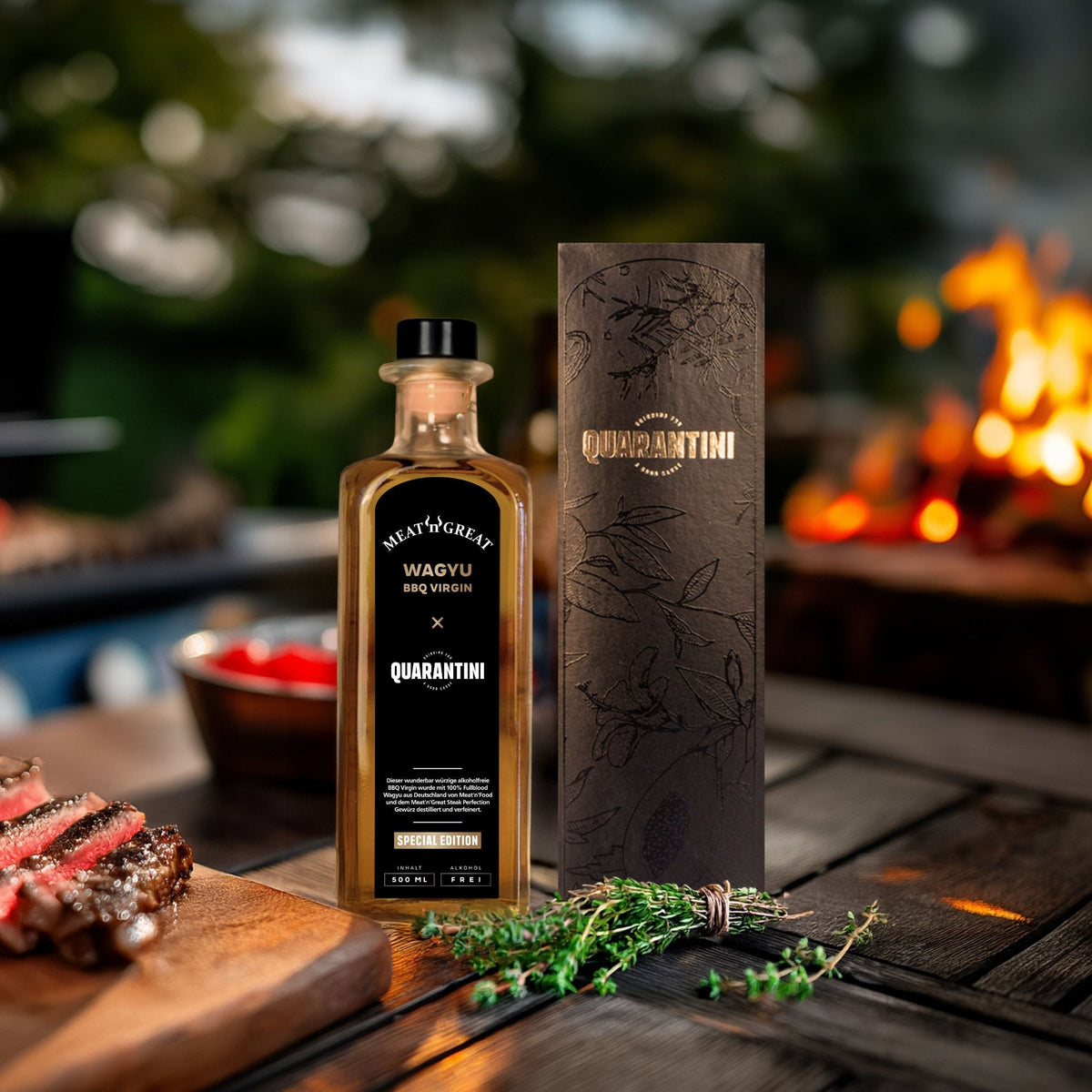 Quarantini × Meat'n'Great Wagyu BBQ Gin (nur 111 Packages) - grillstir.comQuarantini × Meat'n'Great Wagyu BBQ Gin (nur 111 Packages)AlkoholBABOSSAgrillstir.com
