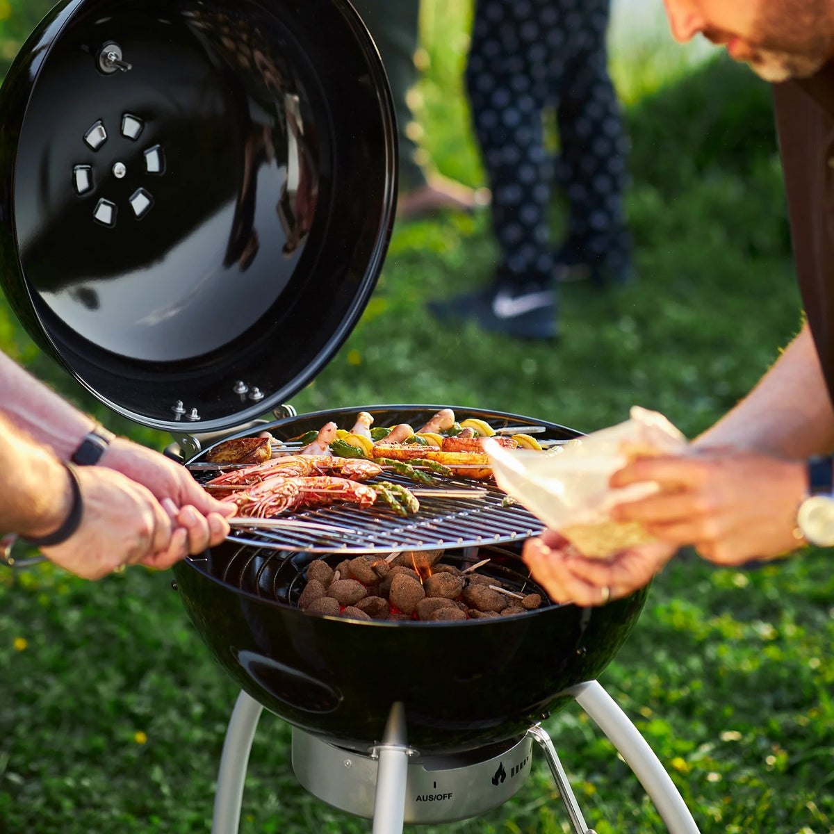 Rösle Kohlezange, 50cm - grillstir.comRösle Kohlezange, 50cmRöslegrillstir.com250364004293250360