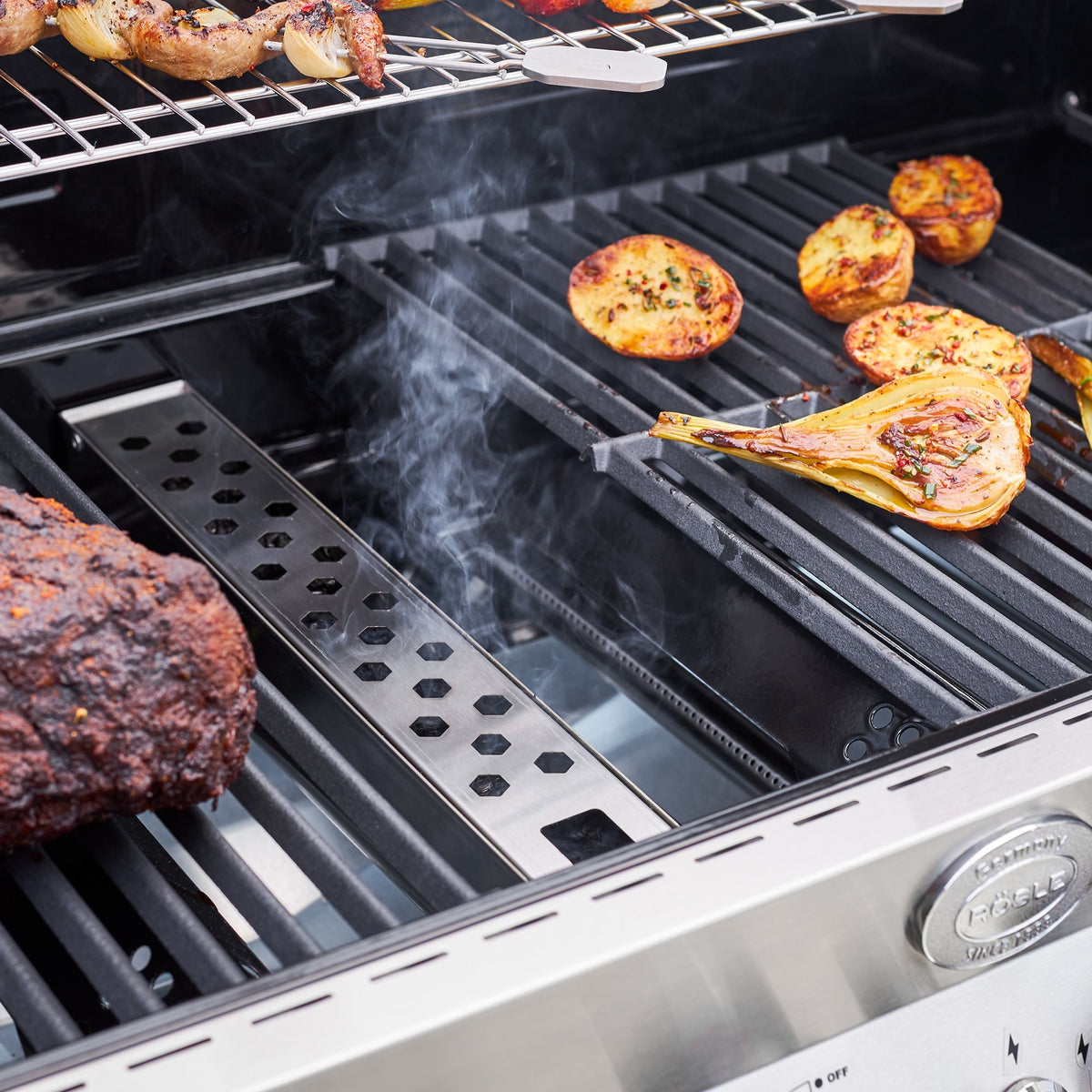 Rösle Räucherbox, Edelstahl Videro - grillstir.comRösle Räucherbox, Edelstahl VideroRöslegrillstir.com252384004293252388