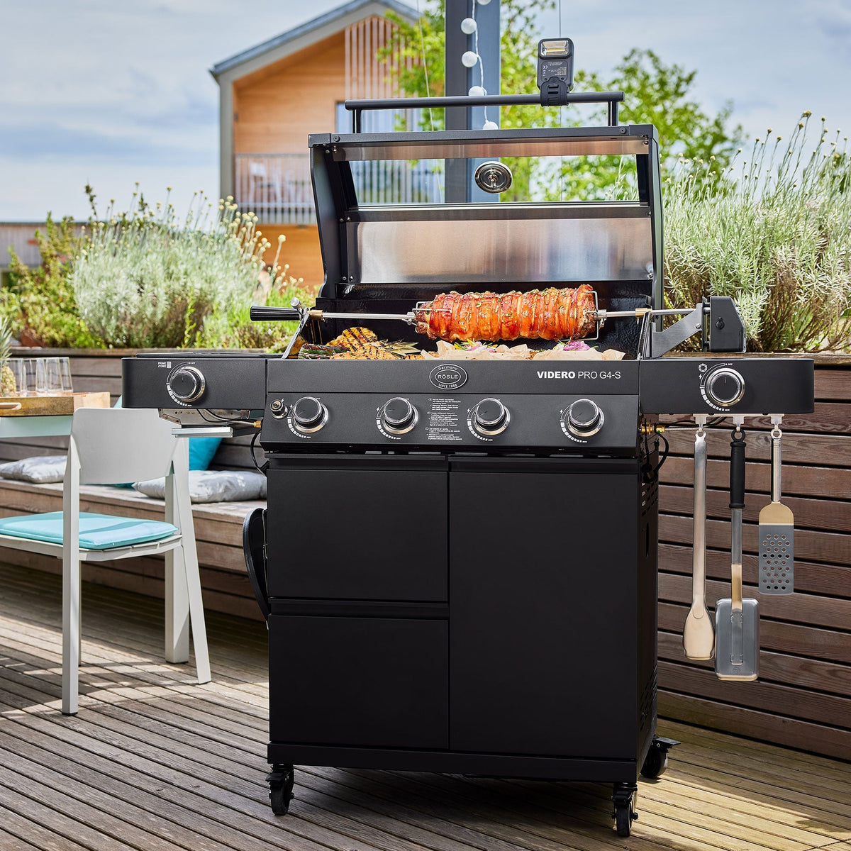 Rösle Videro Pro G4 - S Vario+ 50mbar - grillstir.comRösle Videro Pro G4 - S Vario+ 50mbarRöslegrillstir.com255714004293255716