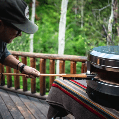 Solo Stove Pizza Oven BRUSH Pizzaofenbürste - grillstir.comSolo Stove Pizza Oven BRUSH PizzaofenbürsteSolo Stovegrillstir.com