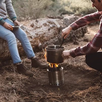 Solo Stove TITAN Campingkocher - grillstir.comSolo Stove TITAN CampingkocherSolo Stovegrillstir.com