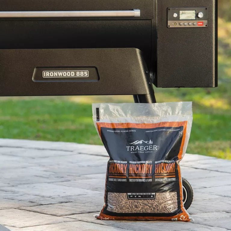 Traeger Pellets, Hickory 9kg - grillstir.comTraeger Pellets, Hickory 9kgTraegergrillstir.com