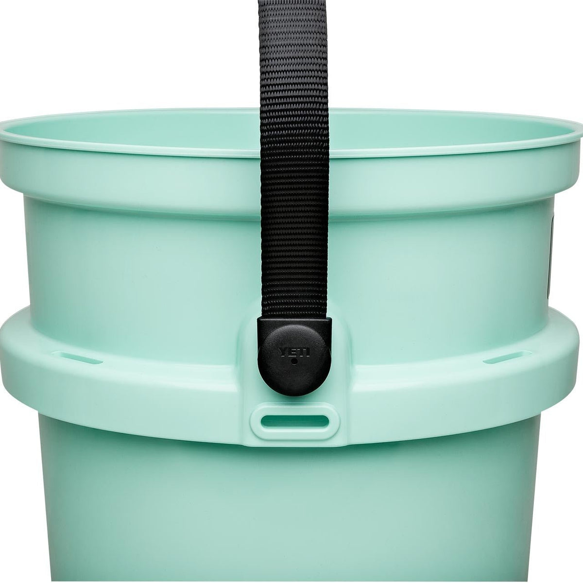 YETI LoadOut Eimer, 18,9 Liter, Seafoam - grillstir.comYETI LoadOut Eimer, 18,9 Liter, SeafoamYETIgrillstir.com