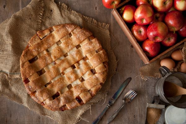 Cranberry-Apple Pie aus dem Dutch Oven - grillstir.com
