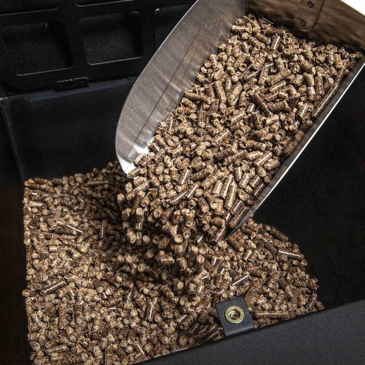 Broil King Regal Pellet 500 - grillstir.comBroil King Regal Pellet 500Broil Kinggrillstir.com496055EU0062703960555