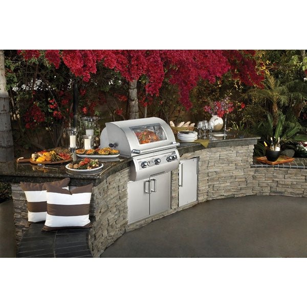 Fire Magic Echelon E790I Einbaugrill, inkl. Drehspieß - grillstir.comFire Magic Echelon E790I Einbaugrill, inkl. DrehspießFireMagicgrillstir.comE790I - 8E1P - W2500002620513