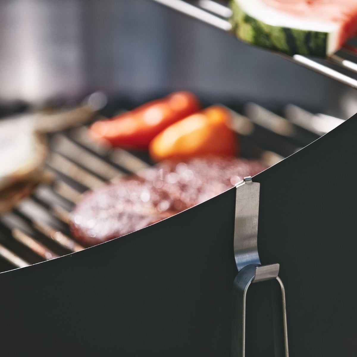 Höfats CONE Holzkohlegrill, Ø 50 cm Grillfläche - grillstir.comHöfats CONE Holzkohlegrill, Ø 50 cm GrillflächeHöfatsgrillstir.comH0101014260447330030