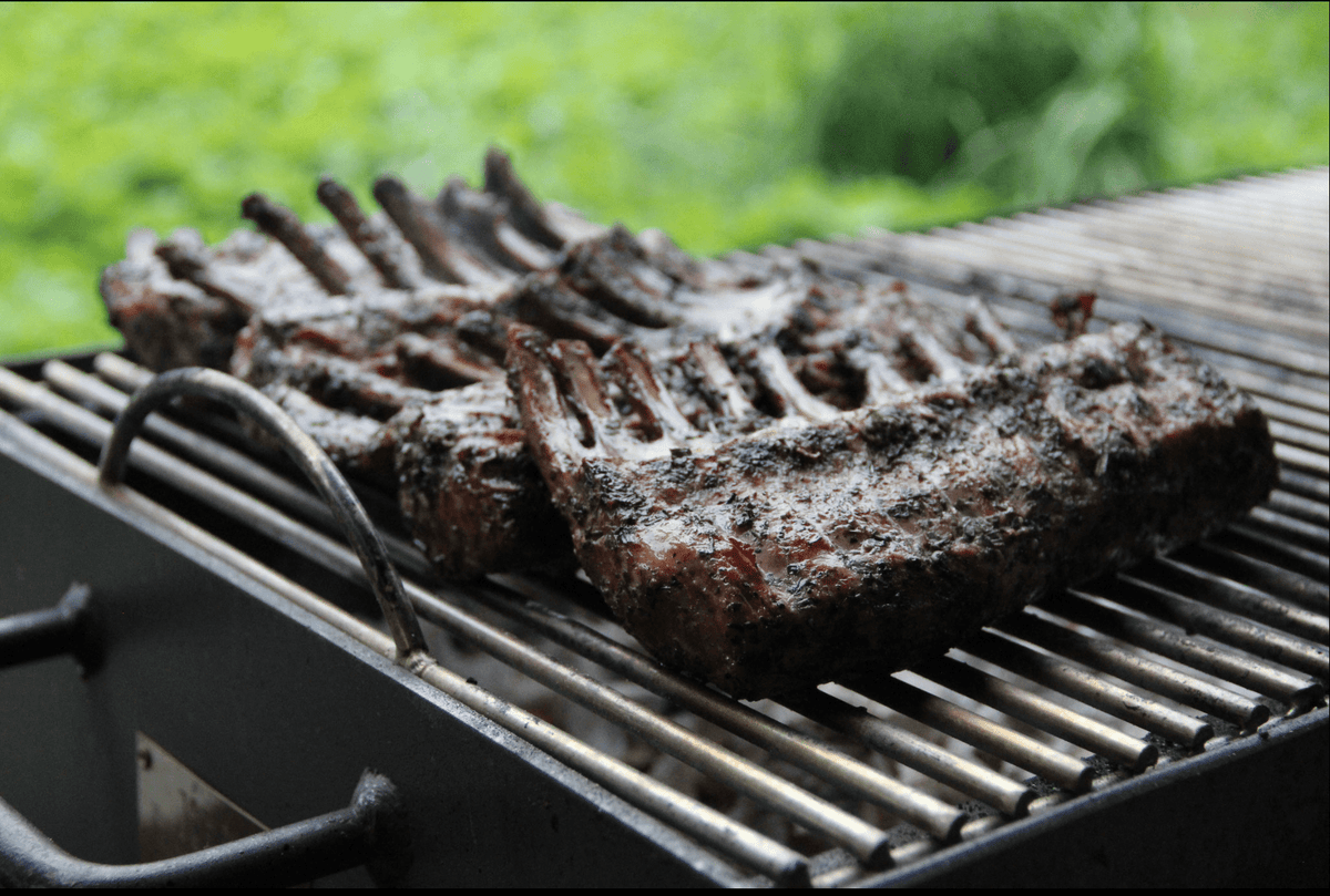 Joe´s Barbeque 20" Half Barrel Grillwanne mit Edelstahlrost - grillstir.comJoe´s Barbeque 20" Half Barrel Grillwanne mit EdelstahlrostGrillJoe´s Barbequegrillstir.com