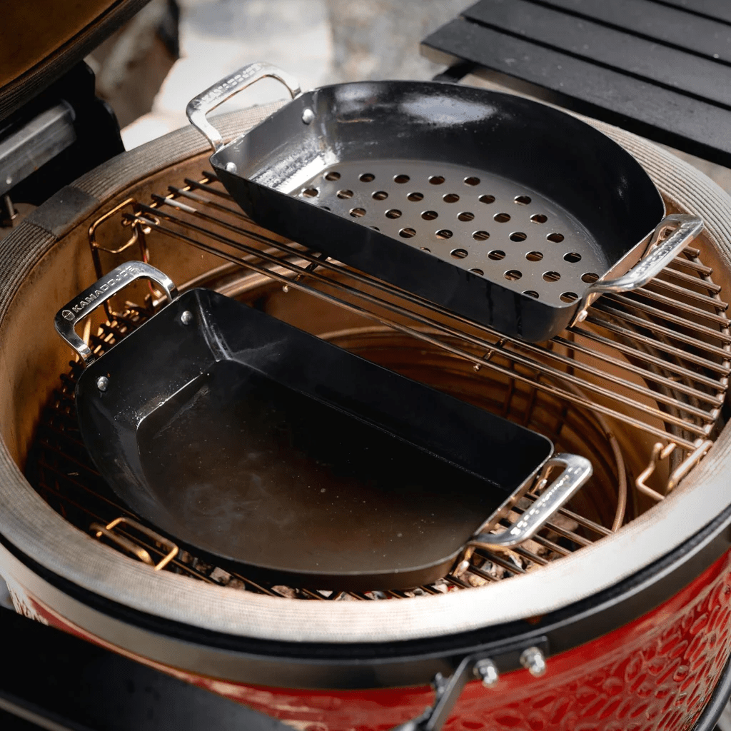 KamadoJoe Halbmond Pfannen Set - grillstir.comKamadoJoe Halbmond Pfannen SetGrillzubehörKamado Joegrillstir.com