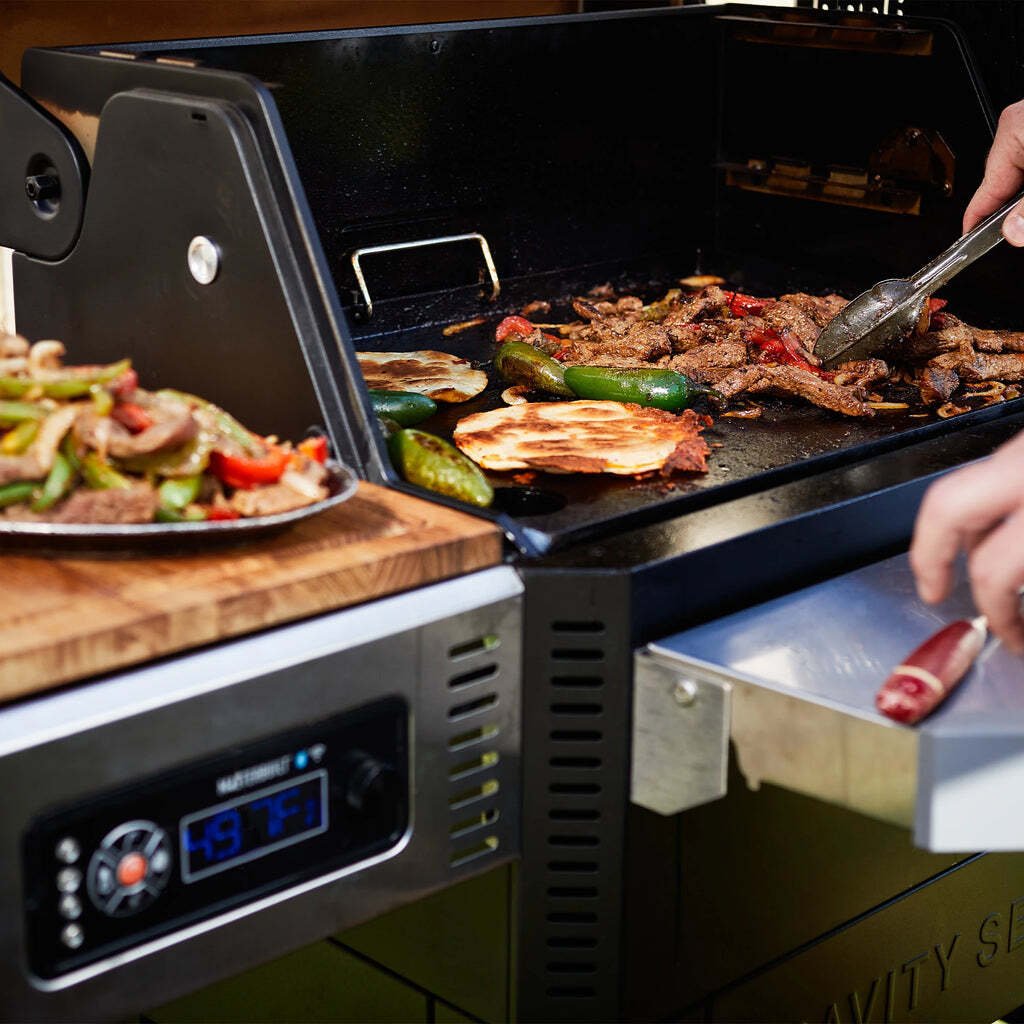 Masterbuilt Gravity 800 - grillstir.comMasterbuilt Gravity 800Masterbuiltgrillstir.comMB20042221