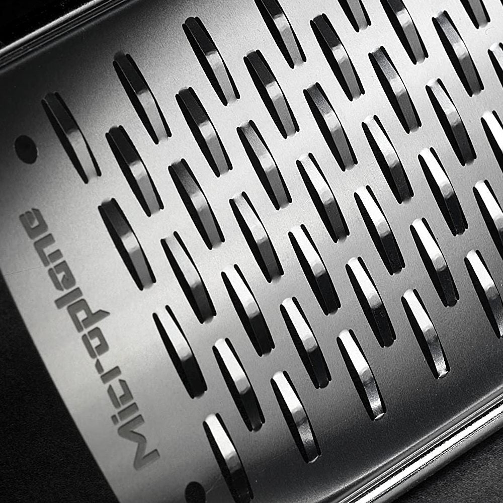 Microplane 2 - Wege Schneider, Gourmet Serie Schwarz - grillstir.comMicroplane 2 - Wege Schneider, Gourmet Serie SchwarzMicroplanegrillstir.com450020098399450025