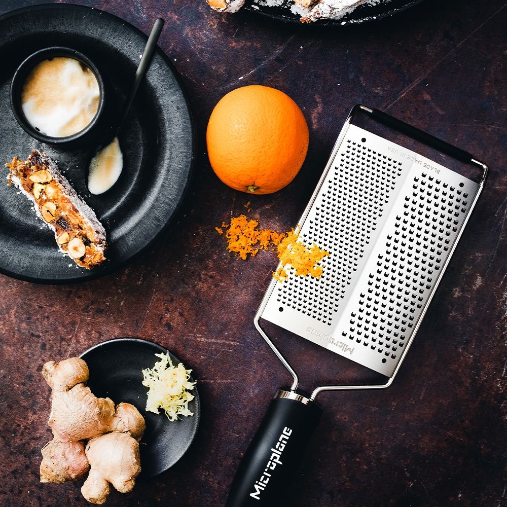 Microplane Doppelreibe, Schwarz, Gourmet Serie - grillstir.comMicroplane Doppelreibe, Schwarz, Gourmet SerieMicroplanegrillstir.com45022