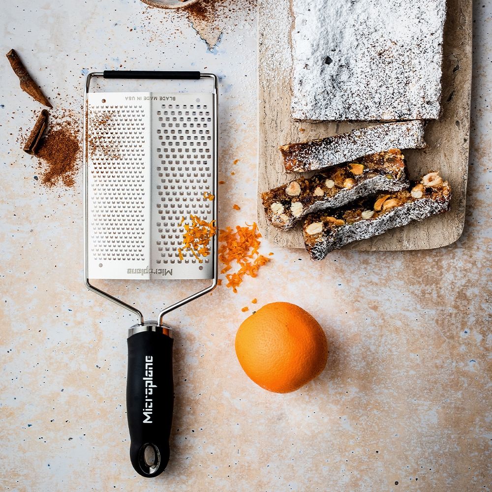 Microplane Doppelreibe, Schwarz, Gourmet Serie - grillstir.comMicroplane Doppelreibe, Schwarz, Gourmet SerieMicroplanegrillstir.com45022