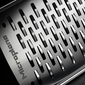 Microplane Mittelgroße Schneide, Professional Serie - grillstir.comMicroplane Mittelgroße Schneide, Professional SerieMicroplanegrillstir.com380020098399380025