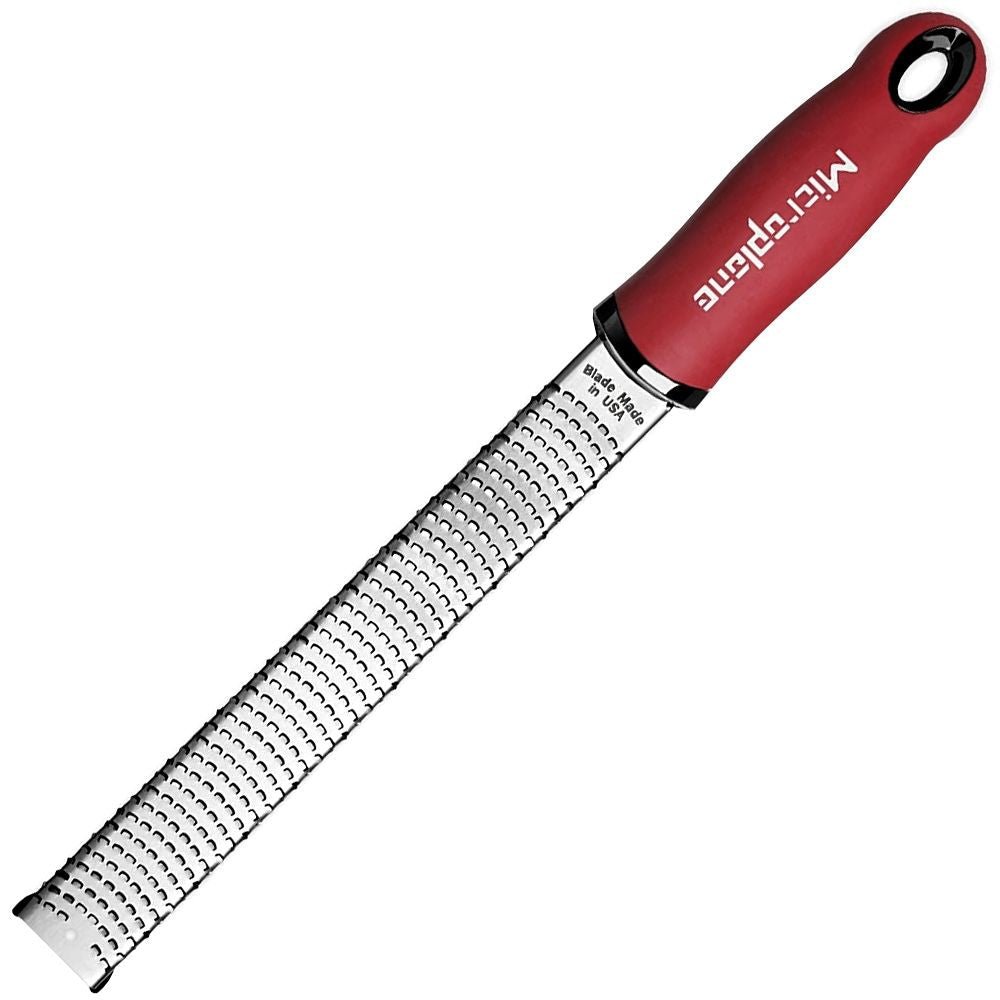 Microplane Premium Zester - Reibe, Granatapfelrot - grillstir.comMicroplane Premium Zester - Reibe, GranatapfelrotMicroplanegrillstir.com46127