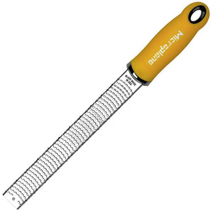 Microplane Premium Zester - Reibe, Senfgelb - grillstir.comMicroplane Premium Zester - Reibe, SenfgelbMicroplanegrillstir.com46623
