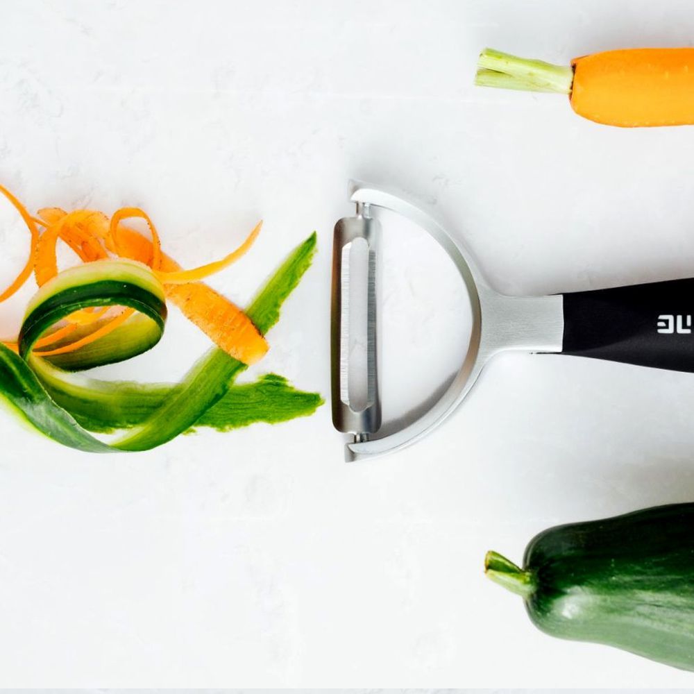 Microplane Profi Y Schäler - grillstir.comMicroplane Profi Y SchälerMicroplanegrillstir.com48081