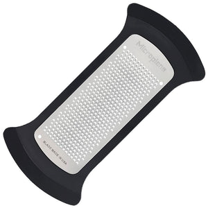 Microplane Schüsselreibe Fein - grillstir.comMicroplane Schüsselreibe FeinMicroplanegrillstir.com41004E