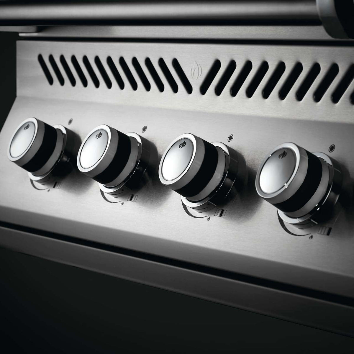 Napoleon 500 - Series 32", Edelstahl, Einbau - grillstir.comNapoleon 500 - Series 32", Edelstahl, EinbauNapoleongrillstir.comBI32PSS - DE0629162146243