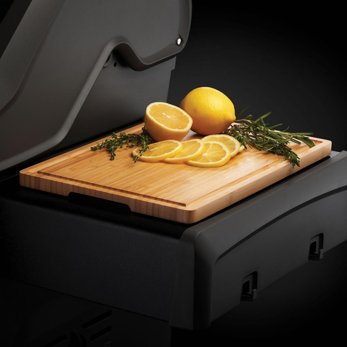 Napoleon Bambus Schneidebrett, passend für Seitenablage - grillstir.comNapoleon Bambus Schneidebrett, passend für SeitenablageNapoleongrillstir.com701130629162701138