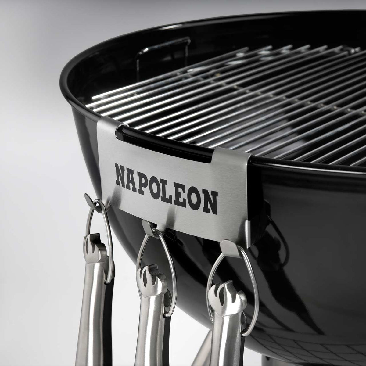 Napoleon Besteck - Haken für Kugelgrill Ø 57 cm - grillstir.comNapoleon Besteck - Haken für Kugelgrill Ø 57 cmNapoleongrillstir.com551000629162551009