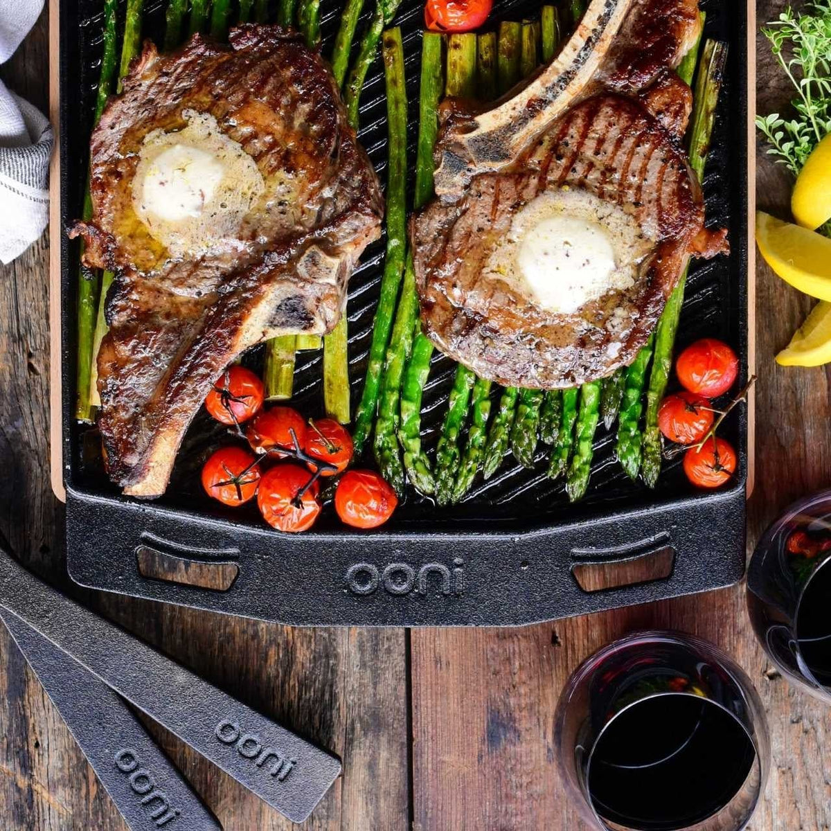 Ooni Gusseisenpfanne - doppelseitige Grizzler - Platte - grillstir.comOoni Gusseisenpfanne - doppelseitige Grizzler - PlatteOonigrillstir.comUU - P0A0005060568342573