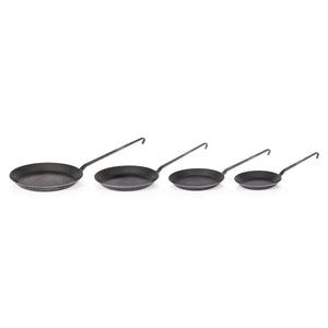 Petromax schmiedeeiserne Pfanne sp20 - grillstir.comPetromax schmiedeeiserne Pfanne sp20Petromaxgrillstir.comptsp204250435707180