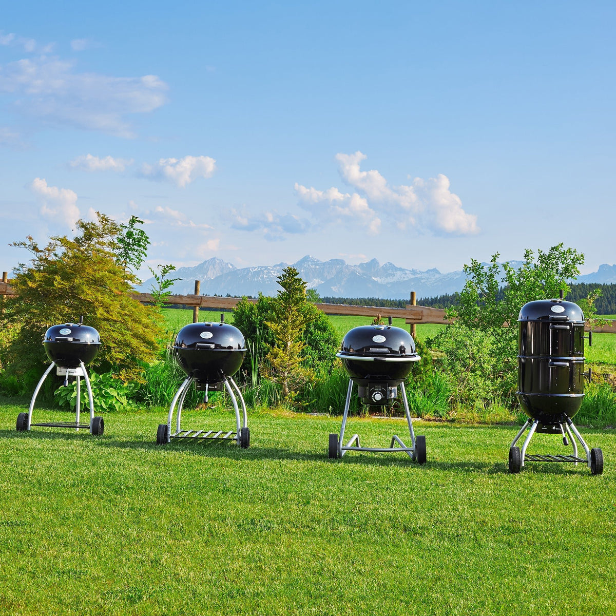 Rösle Holzkohle - Kugelgrill No.1 F60 AIR schwarz (Ø 60 cm) - grillstir.comRösle Holzkohle - Kugelgrill No.1 F60 AIR schwarz (Ø 60 cm)Röslegrillstir.com250064004293250063