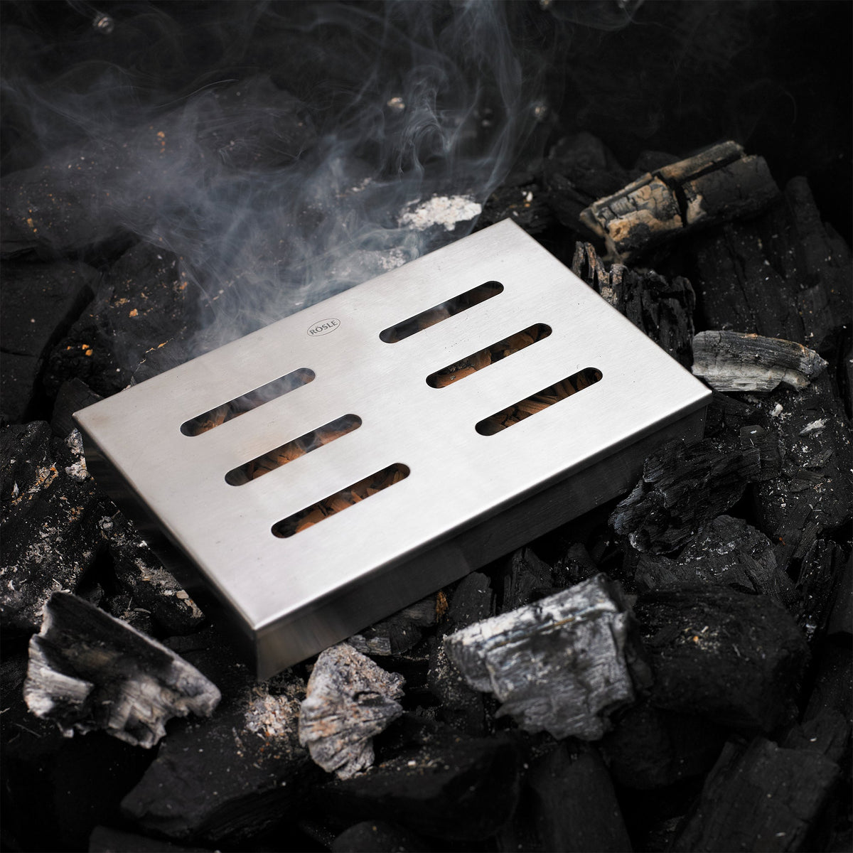 Rösle Räucherbox - grillstir.comRösle RäucherboxRöslegrillstir.com250764004293250766