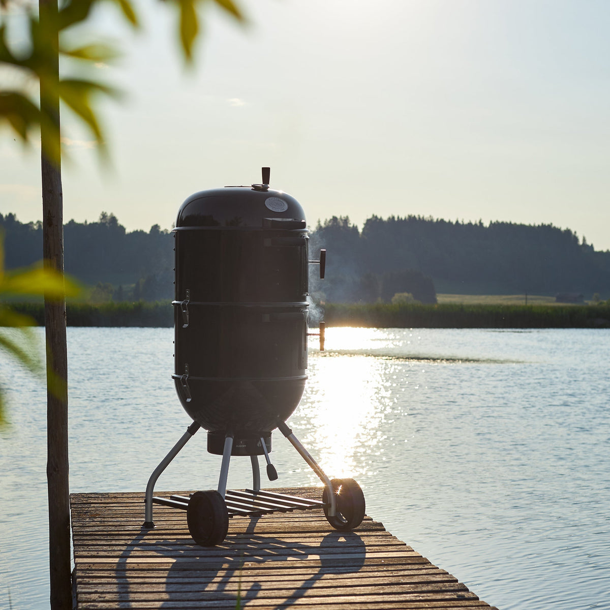 Rösle Smoker No.1 F50 - S schwarz (Ø 50 cm) - grillstir.comRösle Smoker No.1 F50 - S schwarz (Ø 50 cm)Röslegrillstir.com250094004293250094