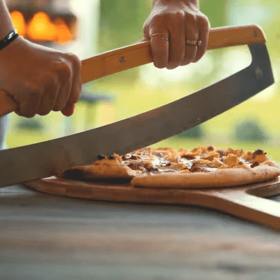 Solo Stove Pi Pizzaschneider Wiegemesser - grillstir.comSolo Stove Pi Pizzaschneider WiegemesserSolo Stovegrillstir.com