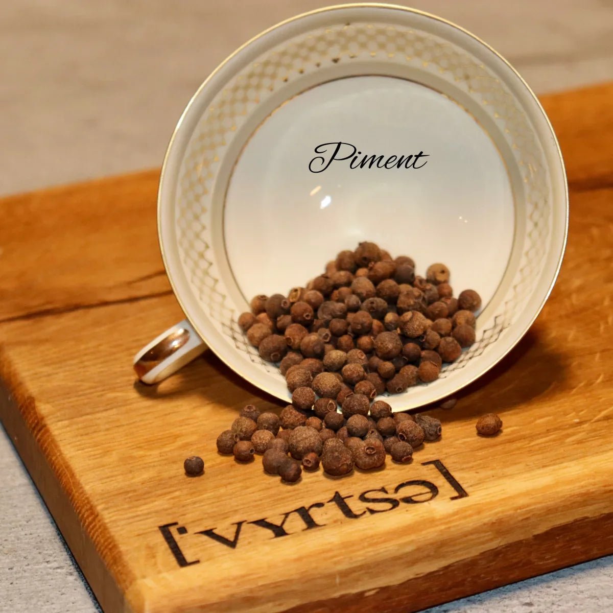 ['Vyrtse] Piment ganz, 100g - grillstir.com['Vyrtse] Piment ganz, 100gLebensmittel['Vyrtse]grillstir.com
