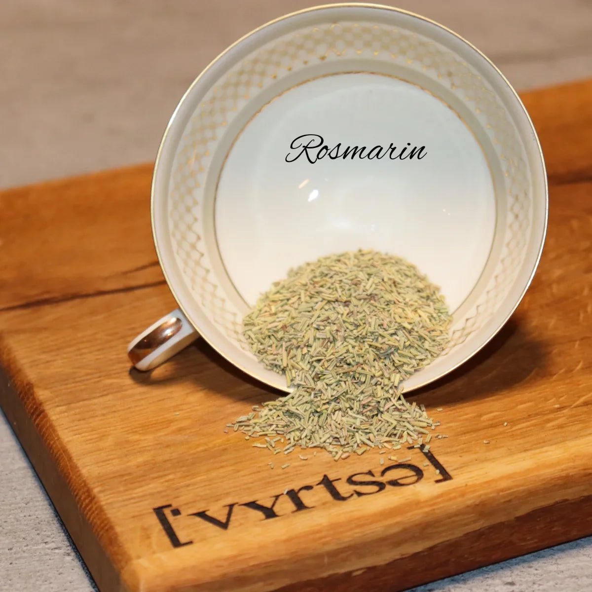 ['Vyrtse] Rosmarin, 40g - grillstir.com['Vyrtse] Rosmarin, 40gLebensmittel['Vyrtse]grillstir.com
