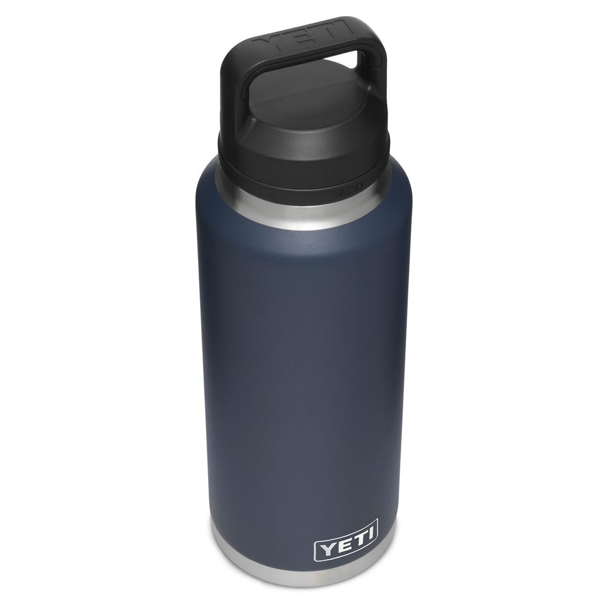 YETI Rambler Bottle Chug, 1,4 Liter, Navy - grillstir.comYETI Rambler Bottle Chug, 1,4 Liter, NavyYETIgrillstir.com